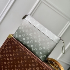 LV Clutch Bags